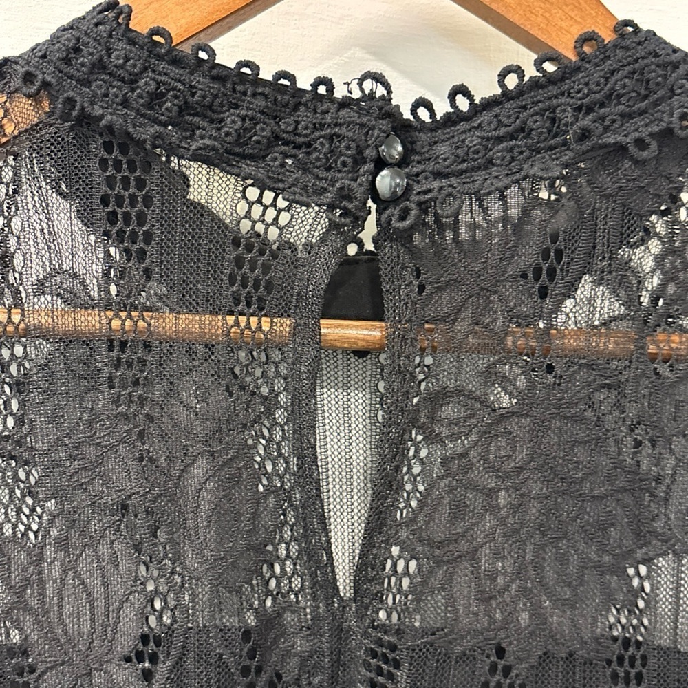 Ultra pink Women’s Victorian Style Lace Top Size M Black Whimsigoth Romantic EUC - Picture 9 of 11